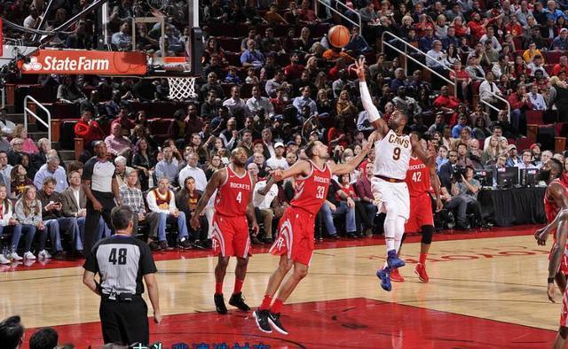 一时间发布 一时间发布