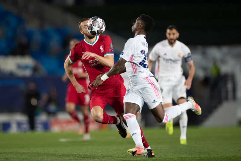 与波动并存 与波动并存