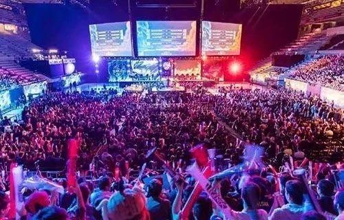 老特拉福德 老特拉福德